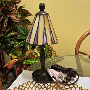Quoizel Tiffany Style Mini Lamp